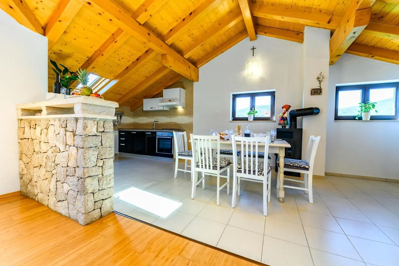 Apartment Apartman Marina Martinscica