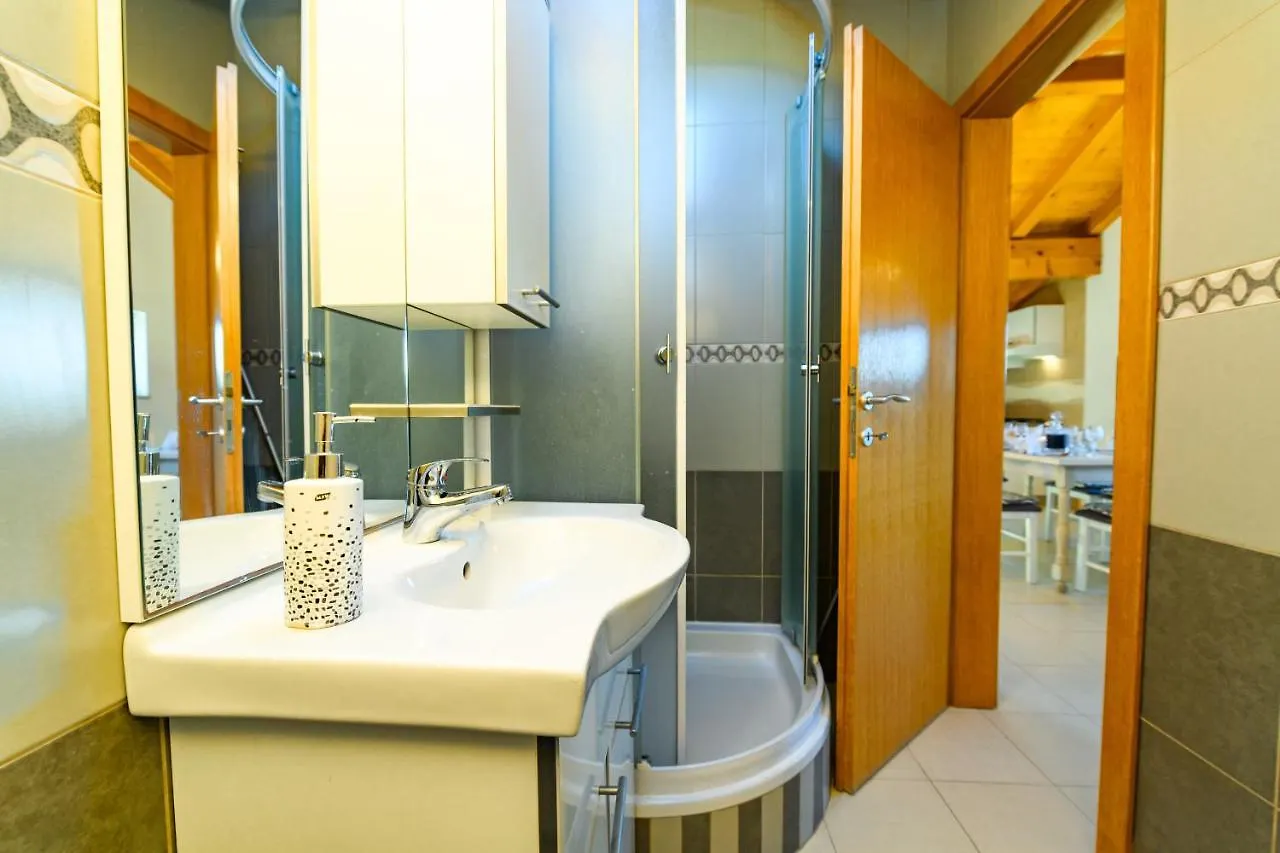 Apartman Marina Martinscica  0*, Martinscica (Cres) Croatia