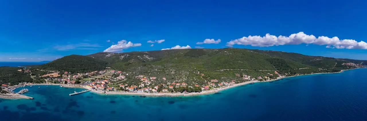 Apartment Apartman Marina Martinscica  Croatia